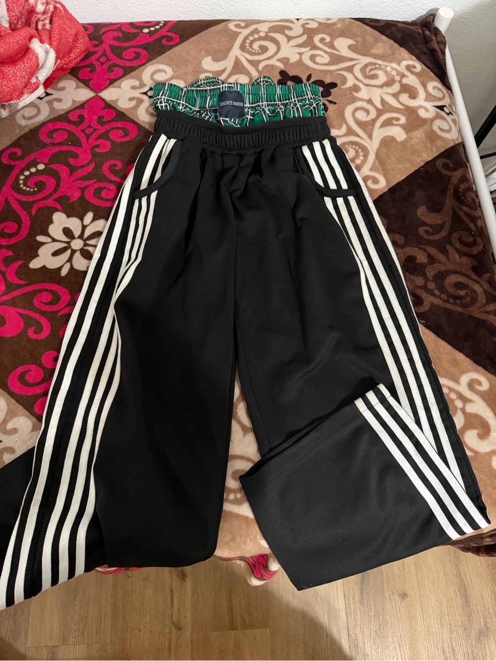 Concrete mansion track sweats